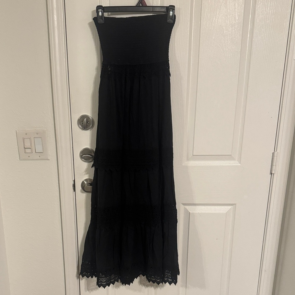 Black Strapless Dress